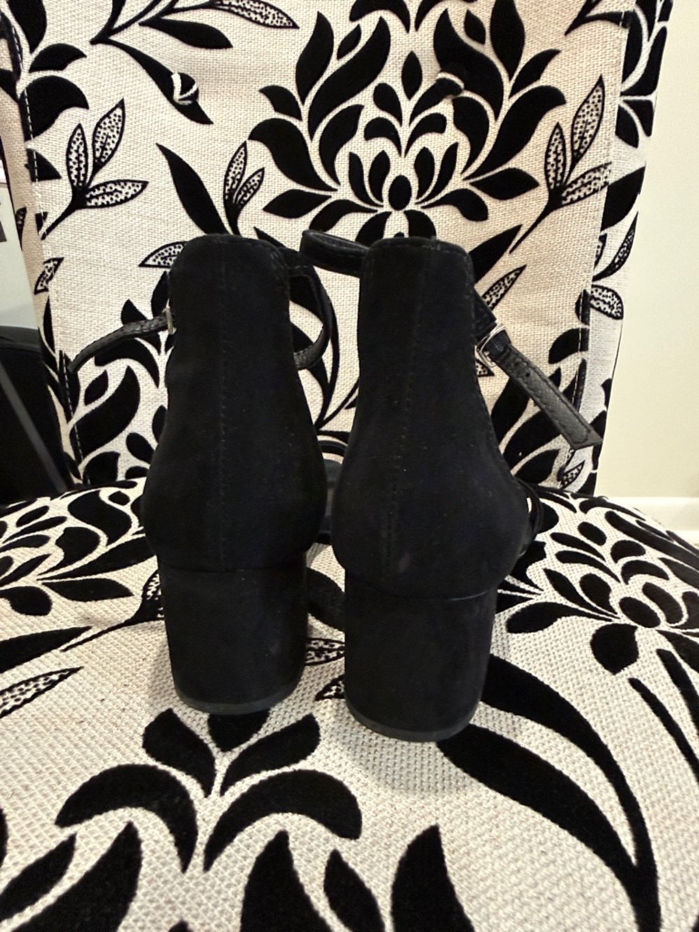Steve Madden Black Suede Ankle-Strap Block Heel Sandals - Picture 4 of 6